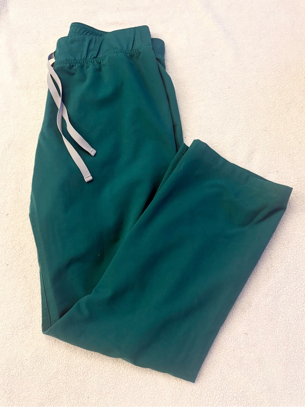 FIGS Livingston Scrub Pants Hunter Green